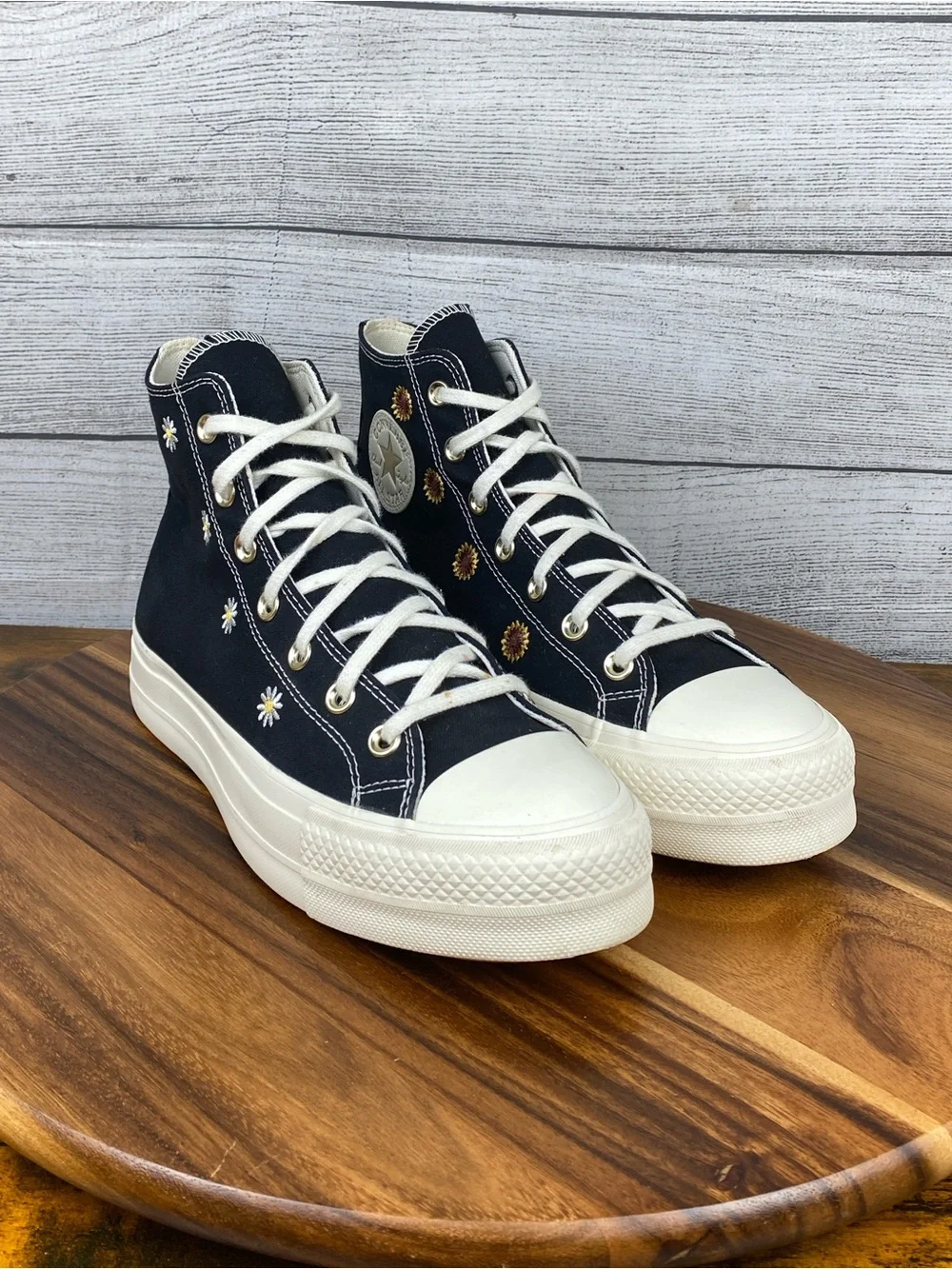 Converse Chuck Taylor All Star Lift Platform Hi Festival Florals Women’s Size 10